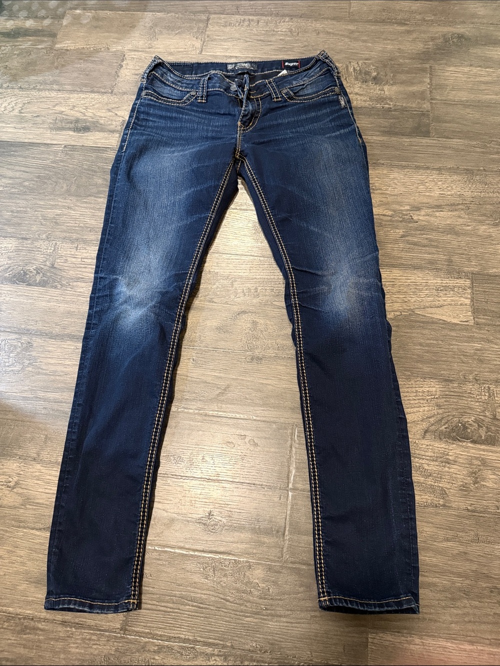 Silver Jeans Dark Blue Skinny Jeans with Fading